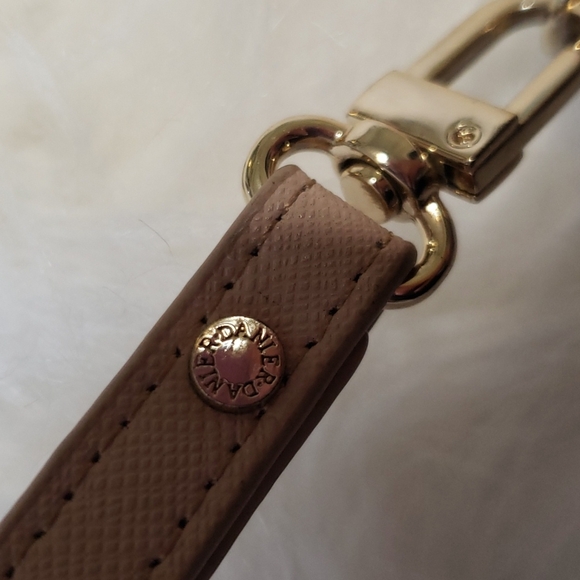 Danier Zip Around Wallet - Picture 5 of 8